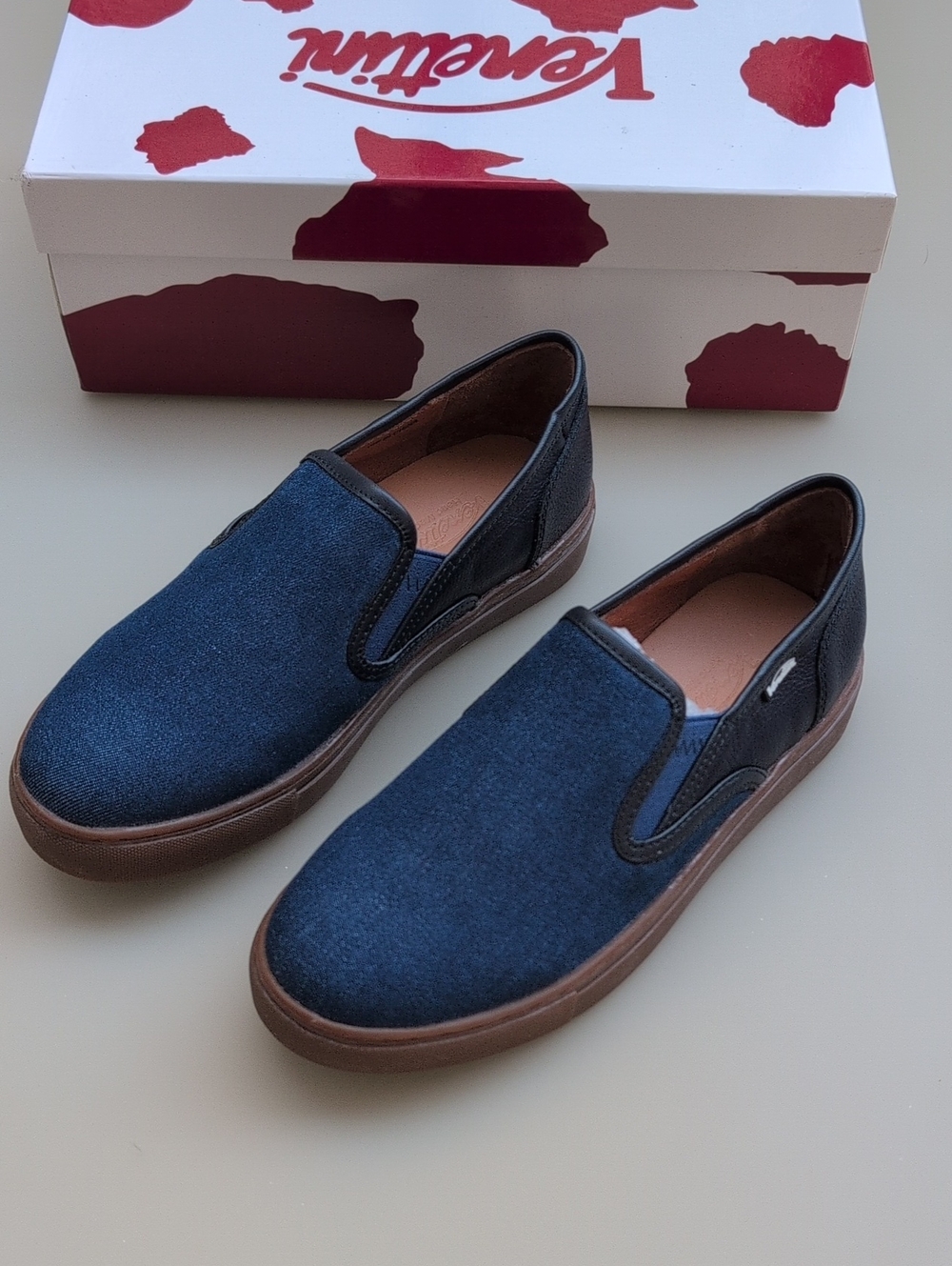 Venettini boys classic shoes